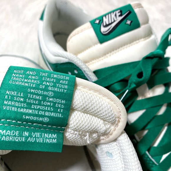 Nike Dunk Lottery Pack Sneakers Lows Green Streetwear - Picture 9 of 11